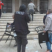 Rama vendosi karriget për dialog, studentët dhe pedagogët i përmbysin para Kryeministrisë: Dorëheqje!