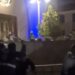 SKANDAL/ Policia futet me maska në oborrin e Katedrales Ortodokse, dhunojnë me shkopa gome dhe shkelma të rinjtë