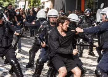 U bë simboli i revoltës, gjykata jep vendimin për studentin Klevi Metaj dhe protestuesit e arrestuar