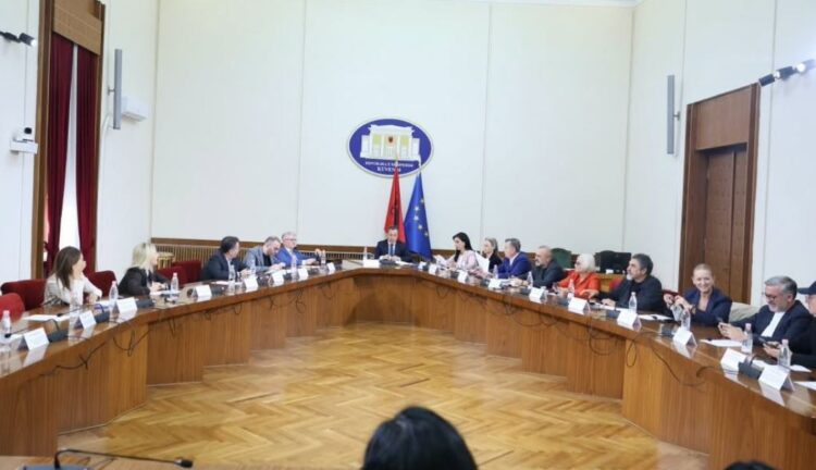 Rama tenton të kalojë pr/buxhetin 2027 pa transparencë e debat, PD: Nuk bëhemi pjesë e farsës!