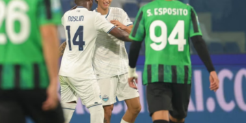 Lazio spektakolare, shkatërron Sassuolon dhe ngjitet e vetme në krye të Serie A