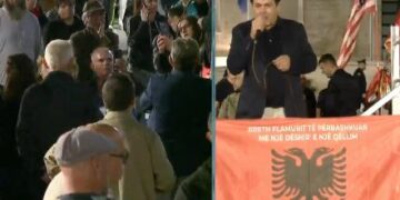 Protesta e 129-të në Tiranë, pedagogu Lush Susaj: Çdo përpjekje për parti është përpjekje mjerane dhe antishqiptare