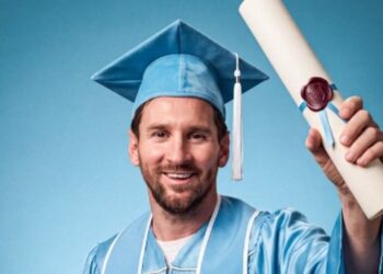 Nuk ka ndodhur kurrë më parë, disa ditë para lamtumirës me Argjentinën, Leo Messi gradohet “doktor”!