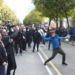 Protesta te Ministria e Arsimit, studentët hedhin vezë drejt godinës