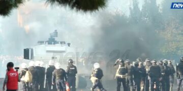 Alarm për lirinë e medias gjatë protestave/ 50 sulme ndaj gazetarëve në 12 ditë, 80% e rasteve lidhen me Policinë e Shtetit