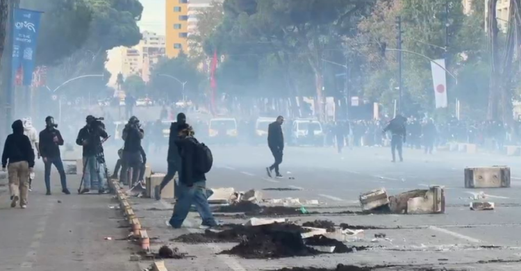 OKB reagon për dhunën në Tiranë: Të garantohet siguria dhe dinjiteti i protestuesve!
