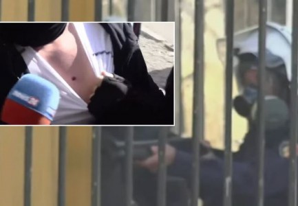 Përshkallëzohet protesta, Policia qëllon me plumba gome drejt të rinjve