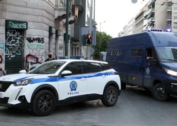 I kërkuar në Shqipëri për vrasje, kapet në Greqi 19-vjecari turk
