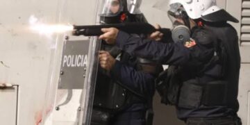 Dhuna ndaj gazetarëve gjatë protestave, reagon AGSH: Dy reporterë të Reuters u goditën me fishekë gome