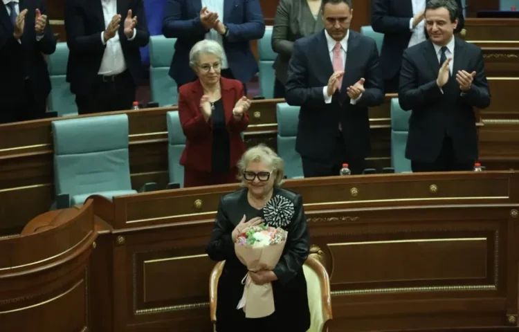 Merr fund kriza, Justina Shiroka-Pula zgjidhet presidente e Kosovës! Jep mesazhin e parë