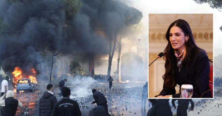 “Rinia nuk është armiku i shtetit, por e ardhmja e tij”/ Emina Çunmulaj në mbështetje të protestës: Zëri i tyre s’mund të heshtet me dhunë