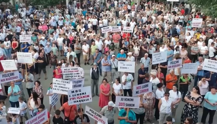 Shoqata e të zgjedhurve vendorë i drejtohet KE: Ndaloni ndryshimin e njëanshëm të kufijve të bashkive
