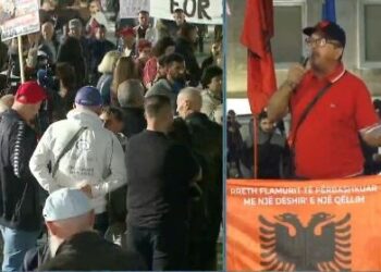 Protestuesi: Përse nuk shqyrtohen pronat e deputetëve? Të bëhemi bashkë që të rrëzohet ligji zgjedhor!