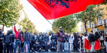 “Duart e huaja” i kërkon si alibi për shmangien e përgjegjësisë politike