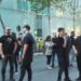 Seancë plenare në Kuvend/ Qytetarët protestojnë jashtë Parlamentit, policia merr masa