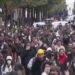 Protesta në Tiranë/ Studentët dhe pedagogët largohen nga Ministria e Arsimit dhe zhvendosen te Kryeministria