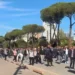 Opozita marshon drejt Ministrisë së Arsimit, në mbështetje të studentëve dhe kërkesave të tyre