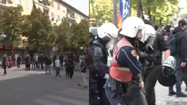Përplasje mes policisë dhe protestuesve te Ministria e Arsimit, grushte dhe shkopinj gome mbi të rinjtë
