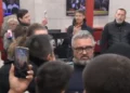 Tensione në Serbi, mbështetësit e Listës së Studentëve hyjnë me forcë në televizionin pro Vuçiçit