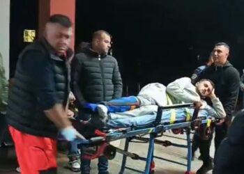 Situata, 26 të lënduar në protestë, dy policë dhe dy protestues nën kujdesin mjekësor