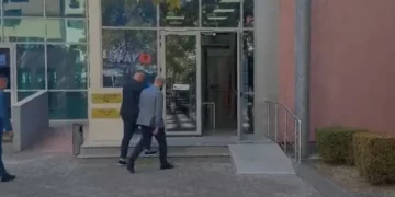 I akuzuar për shkelje të barazisë në tendera, ish-kreu i ARRSH-së paraqitet sërish në SPAK