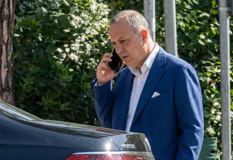 Katër agjencitë e Ushtrisë që i hapën portat e industrisë së armëve Ron Yeffet, me raporte të rreme