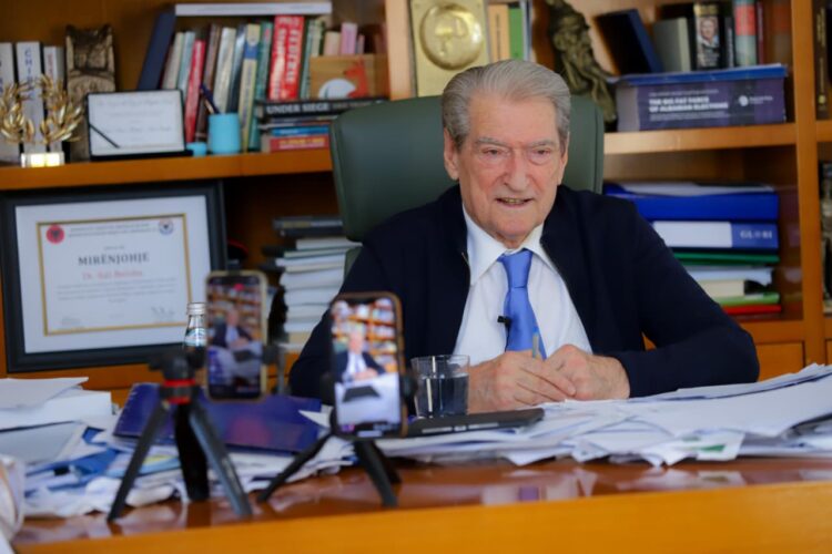 Berisha: Nuk mund të bëhet asnjë lloj krahasimi mes PD dhe organizatës kriminale të kryesuar nga Rama