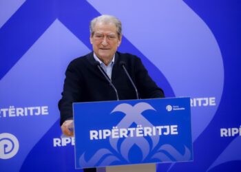 Berisha: Rama foli sot me gjuhën e të atit xhelat, si një narkobandit ordiner ai përdori çdo fyerje kundër të rinjve
