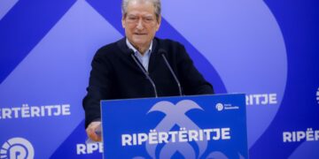 Berisha: Rama foli sot me gjuhën e të atit xhelat, si një narkobandit ordiner ai përdori çdo fyerje kundër të rinjve