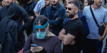 “Rama duhet të japë dorëheqjen“, Salianji: Çdo ditë që qëndron në pushtet përmes dhunës thellon krizën dhe dëmton Shqipërinë