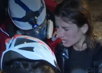 Sulmi i Policisë në bulevard, lëndohet një protestuese