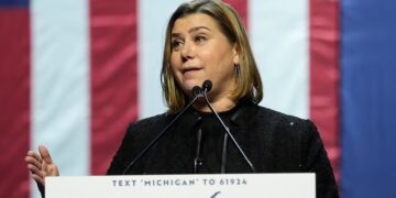 Protestat e studentëve, senatorja amerikane mesazh Ramës: Mbro qytetarët dhe lufto korrupsionin!
