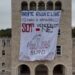“Sot vendosim ne”, studentët shpalosin banderolën në Universitetin Politeknik: Rroftë rinia e lirë