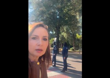 Tabaku ironizon deputetët e PS: Një jave në “arrest shtëpie”, sot mblidhen të rrethuar nga policia