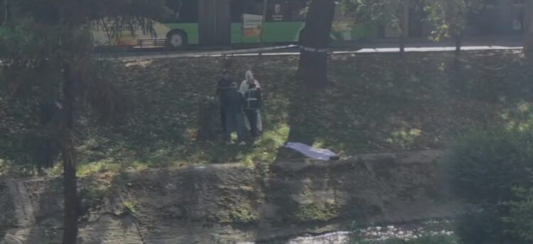 E rëndë/ Gjendet një trup i pajetë pranë lumit Lana