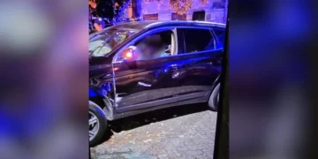 U gjet i pajetë në makinë te ‘Komuna e Parisit’, 46-vjeçari ishte shoferi i deputetit të PS