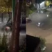Reshjet e shiut përmbytin qytetin e Vlorës, rrugët kthehen në ‘lumenj’